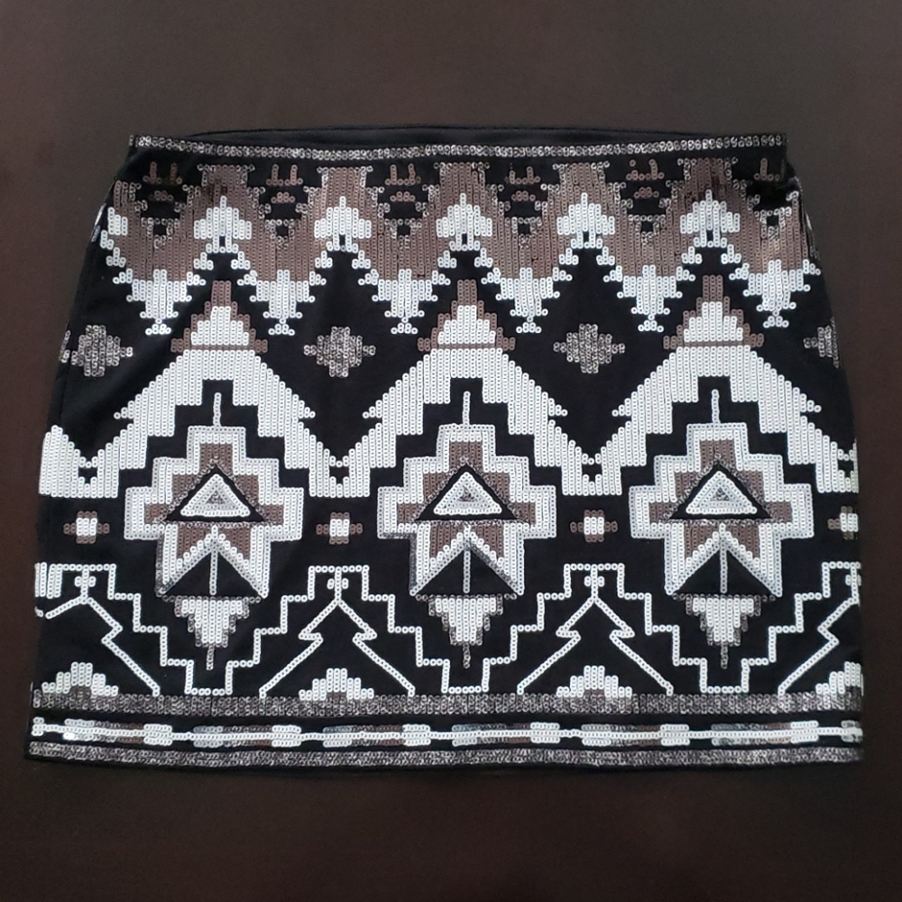 Express Geometric Sequin Mini Skirt Medium